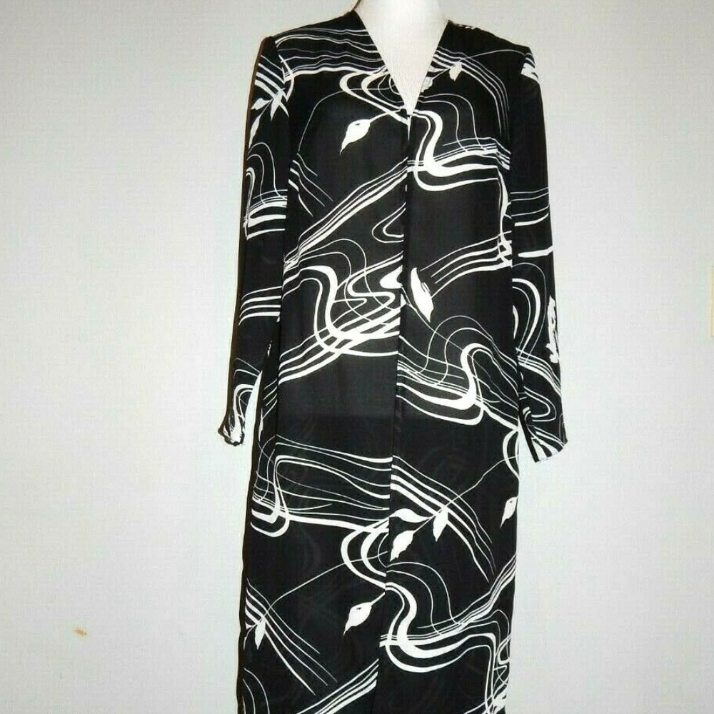 Donna Ricco Black White Floral Swirl Duster